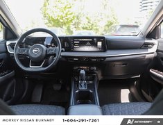 2025 Nissan Kicks SV AWD // 2.99% FINANCING!