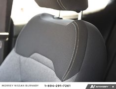 2025 Nissan Kicks SV AWD // 2.99% FINANCING!