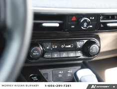 2025 Nissan Kicks SV AWD // 2.99% FINANCING!
