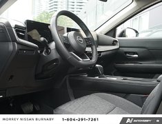 2025 Nissan Kicks SV AWD // 2.99% FINANCING!