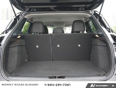 2025 Nissan Kicks SV AWD // 2.99% FINANCING!