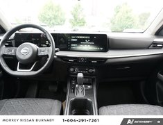 2025 Nissan Kicks SV AWD // 2.99% FINANCING!