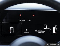 2025 Nissan Kicks SV AWD // 2.99% FINANCING!