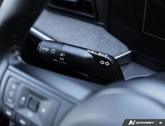 2025 Nissan Kicks SV AWD // 2.99% FINANCING!