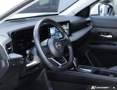 2025 Nissan Kicks SV AWD // 2.99% FINANCING!