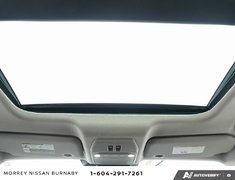 2025 Nissan Kicks SR AWD // 2.99% FINANCING