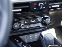 2025 Nissan Kicks SV CVT // 2.99% FINANCING