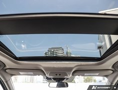 2025 Nissan Kicks SV AWD // 2.99% FINANCING!