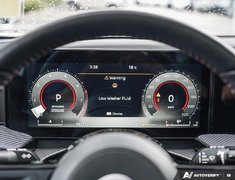 2025 Nissan Kicks SR AWD // LOW KMS