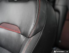 2025 Nissan Kicks SR AWD // LOW KMS
