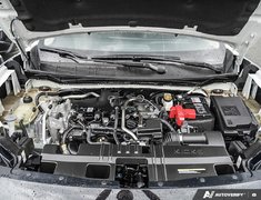 2025 Nissan Kicks SR AWD // LOW KMS