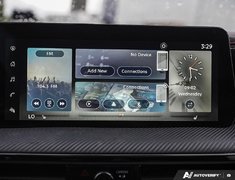2025 Nissan Kicks SR AWD // LOW KMS