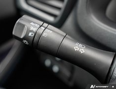 2022 Nissan LEAF SV // 2.99% FINANCE RATE