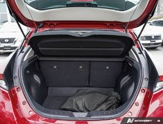 2022 Nissan LEAF SV // 2.99% FINANCE RATE