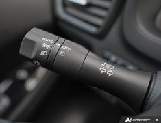 2023 Nissan LEAF SV // 2.99% FINANCE RATE