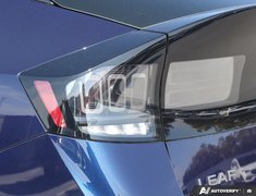 2026 Nissan LEAF PLATINUM+