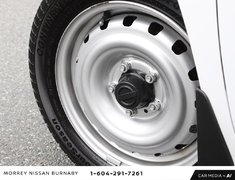 2021 Nissan NV200 Compact Cargo ULTRA LOW KMS // READY FOR WORK
