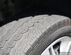 2015 Nissan NV200 SV CVT TRIM