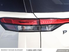 2023 Nissan Pathfinder PLATINUM // TOP MODEL