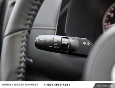2024 Nissan Pathfinder SL AWD + LEATHER NAVIGATION