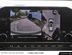 2024 Nissan Pathfinder SL AWD + LEATHER NAVIGATION