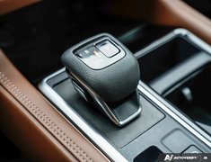 2024 Nissan Pathfinder PLATINUM // 2.99% FINANCING