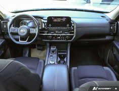 2024 Nissan Pathfinder SV 4X4 // 2.99% FINANCING