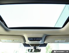 2024 Nissan Pathfinder SV 4X4 // 2.99% FINANCING