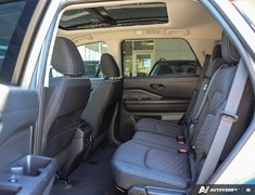 2024 Nissan Pathfinder SV 4X4 // 2.99% FINANCING