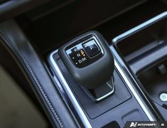 2024 Nissan Pathfinder SV 4X4 // 2.99% FINANCING