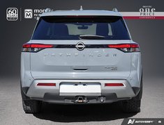 2024 Nissan Pathfinder PLATINUM // 2.99% FINANCING