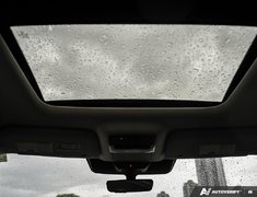 2024 Nissan Pathfinder SL // LEATHER // NAVIGATION