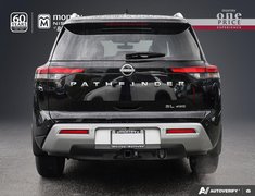 2024 Nissan Pathfinder SL // LEATHER // NAVIGATION