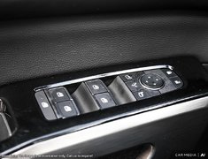2025 Nissan Pathfinder PLATINUM CAPTAIN'S CHAIRS