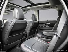 2025 Nissan Pathfinder PLATINUM CAPTAIN'S CHAIRS