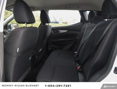 2017 Nissan Qashqai S FWD + NO ACCIDENTS