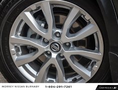 2021 Nissan Qashqai S AWD + ULTRA LOW KMS