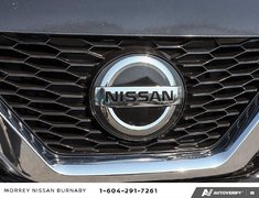 2021 Nissan Qashqai S AWD // LOW KMS