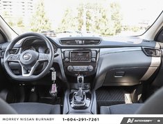 2021 Nissan Qashqai S AWD // LOW KMS