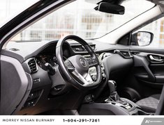 2022 Nissan Qashqai SV FWD