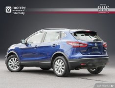 2022 Nissan Qashqai SV AWD + ULTRA LOW KMS