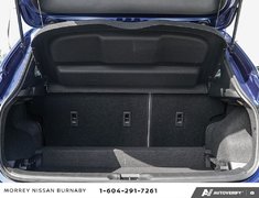2023 Nissan Qashqai SV AWD // ULTRA LOW KMS