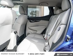 2023 Nissan Qashqai SV AWD // ULTRA LOW KMS
