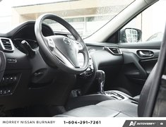 2015 Nissan Rogue SL // LEATHER // NAVIGATION