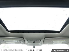 2015 Nissan Rogue SL // LEATHER // NAVIGATION