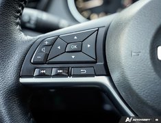 2019 Nissan Rogue SL // 2.99% FINANCING