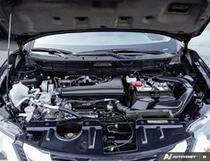 2019 Nissan Rogue SL // 2.99% FINANCING