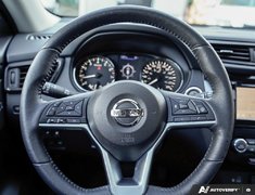 2019 Nissan Rogue SL // 2.99% FINANCING