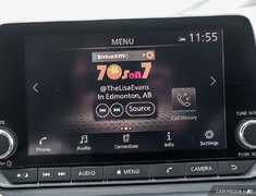 2022 Nissan Rogue SV AWD + ULTRA LOW KMS