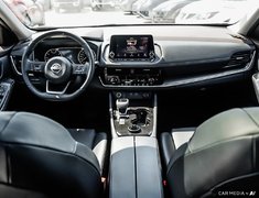 2022 Nissan Rogue SV AWD + ULTRA LOW KMS